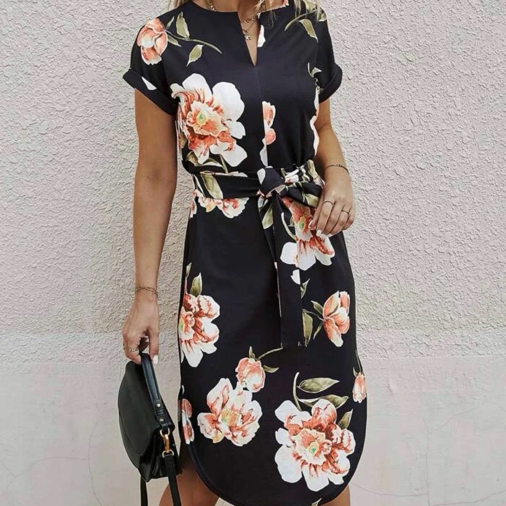 SHEIN dress NWOT size‎ Large 8/10 black with floral print